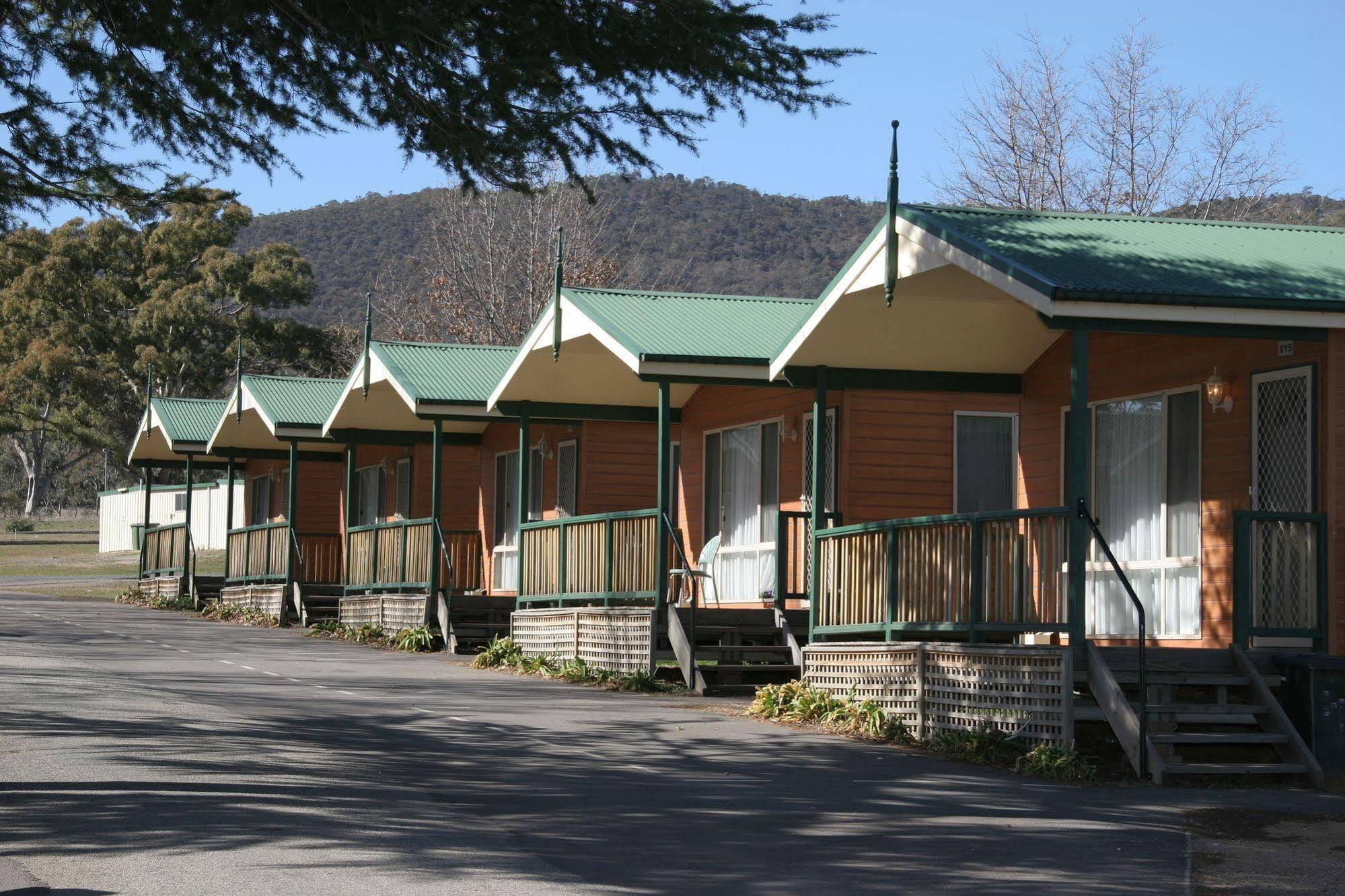 Canberra Carotel Motel Exterior foto